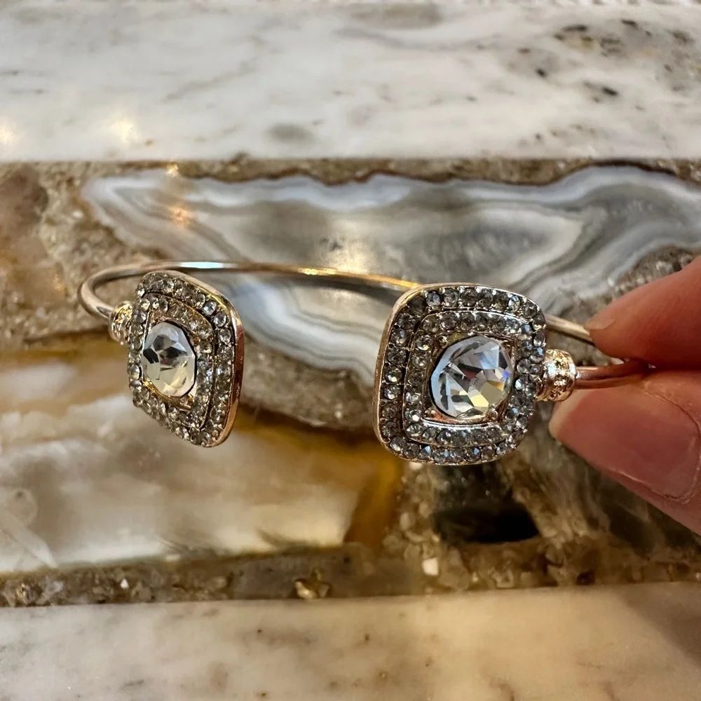 3044 Gold and Silver Women's Bracelet with Crystal Accents
